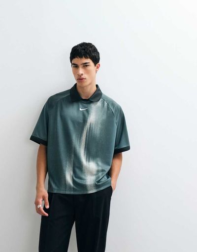 Nike Nike SB jacquard woven replica soccer jersey in black