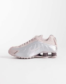 Nike Nike Shox R4 sneakers in silver and light pink