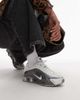 Nike Nike Shox R4 sneakers in white and purple - 1