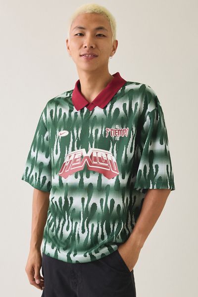 Nike Nike Sportswear Mexico Goalie Soccer Jersey Top in Fir/Phantom/Team Red, Men's at Urban Outfitters