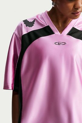 Nike Nike Sportswear Oversized Short Sleeve Jersey Top in Pink, Women's at Urban Outfitters