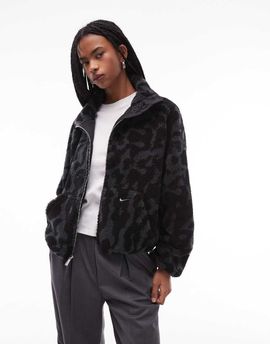 Nike Nike Street borg fleece jacket in leopard print-Black