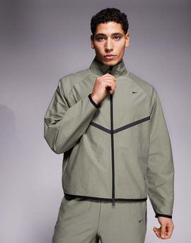 Nike Nike Tech full zip jacket in khaki green-Silver