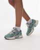 Nike Nike V5 RNR sneakers in ivory & gray-Neutral - 1