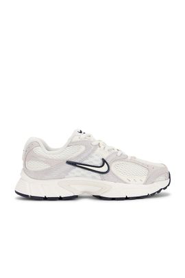 Nike Nike V5 RNR Suede 2 Sneaker