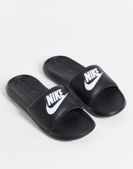 Nike Nike Victori sliders in black