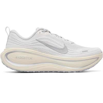 Nike Nike White & Gray Vomero Plus Sneakers