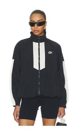 Nike Nike Women's Oversized Jacket