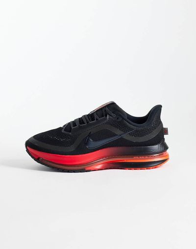 Nike Running Nike Running Pegasus Premium sneakers in gray and red