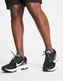 Nike Running Nike Running Renew Ride 3 sneakers in black