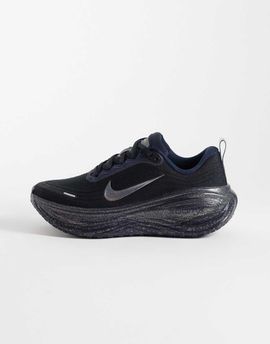 Nike Running Nike Running Vomero Plus x Keely Hodgkinson sneakers in black