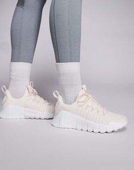 Nike Training Nike Free Metcon 6 sneakers in cream and white