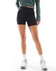 Nike Training Nike One Training 5 inch shorts in black - 3