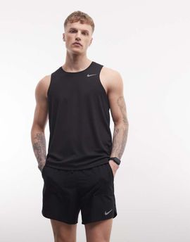 Nike Training Nike Training DRI-Fit Stride 7 inch shorts in black
