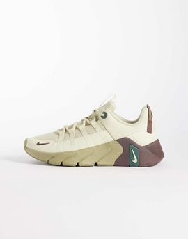 Nike Training Nike Training Free Metcon 7 sneakers in beige-Neutral