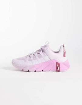 Nike Training Nike Training Free Metcon 7 sneakers in pink