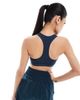 Nike Training Nike Training Swoosh medium support sports bra in navy - 2
