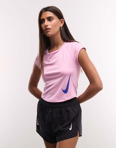 Nike Training Nike Training Tempo top in pink