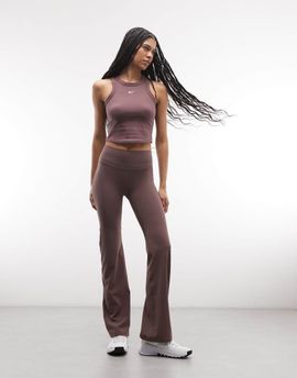 Nike Training Nike Zenvy Training high rise flare leggings in brown