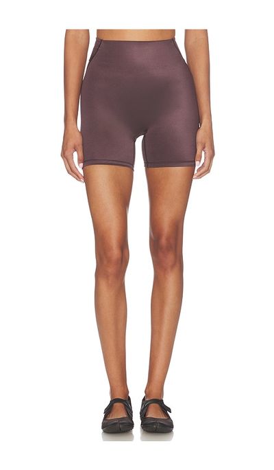 NikeSKIMS NikeSKIMS Shine Bonded Waist 5 Inch Short