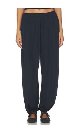 NikeSKIMS NikeSKIMS Stretch Knit Harem Pants