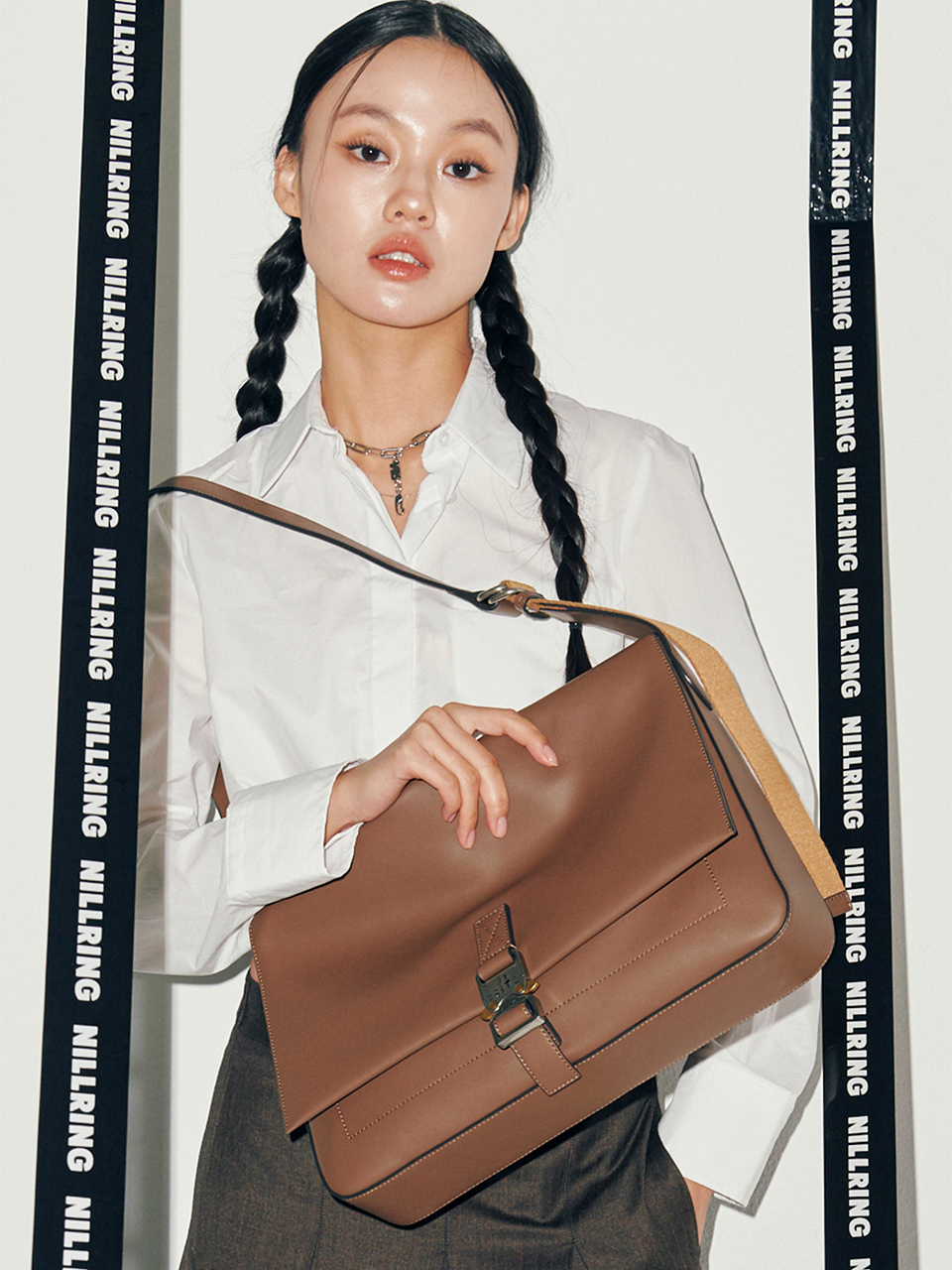 NILLRING 5PM 30 Large Shoulder Bag_Ash Brown