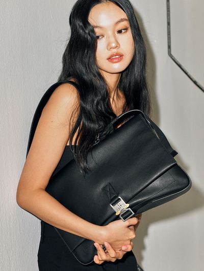 NILLRING 5PM 30 Large Shoulder Bag_Black