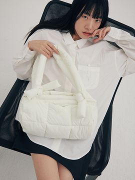 NILLRING 7:30AM Bag_White