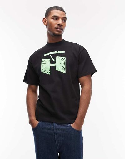 No Problemo No Problemo 100% cotton t-shirt with wormhole front graphic in black