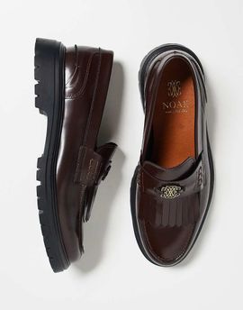 Noak Noak made in Portugal fringe loafers in brown leather with gold hardware