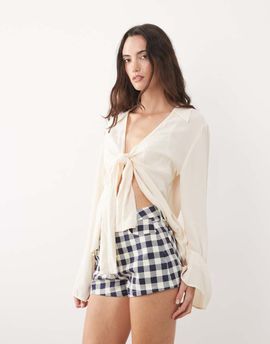 Nobody's Child Nobody's Child Bexley denim mid waist mini shorts in navy gingham-Blue