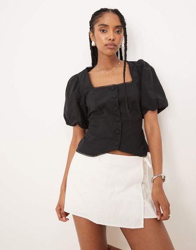 Nobody's Child Nobody's Child puff sleeve button down top in black