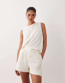 Nobody's Child Nobody's Child Silsoe linen blend clean shorts in cream - part of a set-White