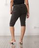 Noisy May Curve Noisy May Curve denim capri in washed black - 4