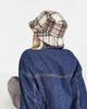 Noisy May Noisy May brushed bucket hat in brown plaid-Navy - 2