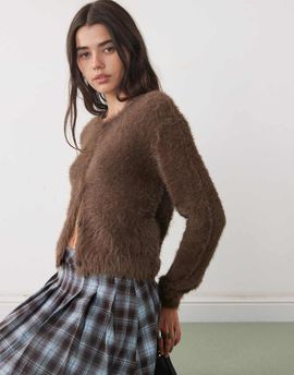 Noisy May Noisy May fluffy cardigan in chocolate-Brown
