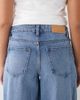 Noisy May Noisy May low rise wide leg jeans in mid blue denim - 4