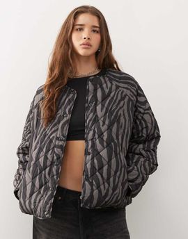 Noisy May Noisy May quilted zebra jacket in gray