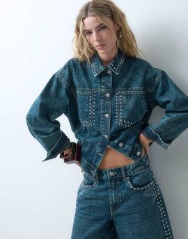 Noisy May Noisy May studded denim jacket set in dark vintage wash-Blue