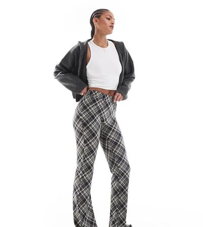 Noisy May Tall Noisy May Tall flared pants in black check
