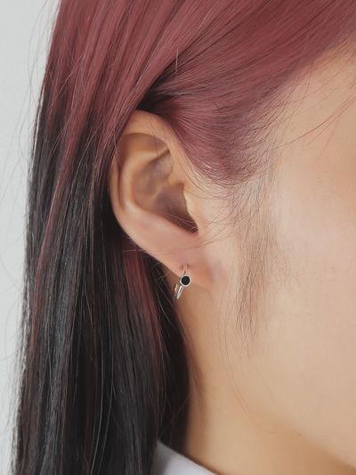NONENON Dot Bend Earrings