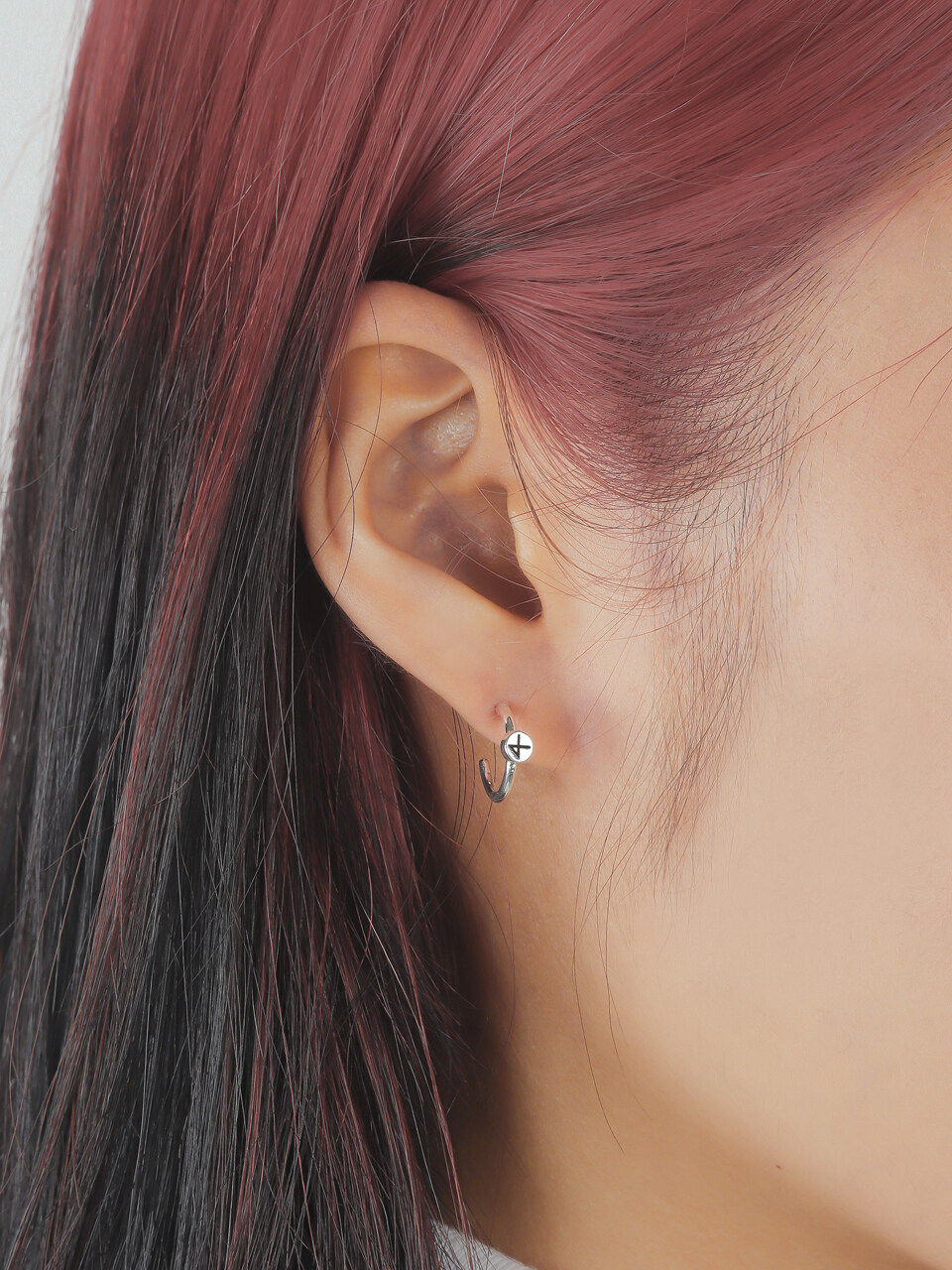 NONENON None Bend Earrings