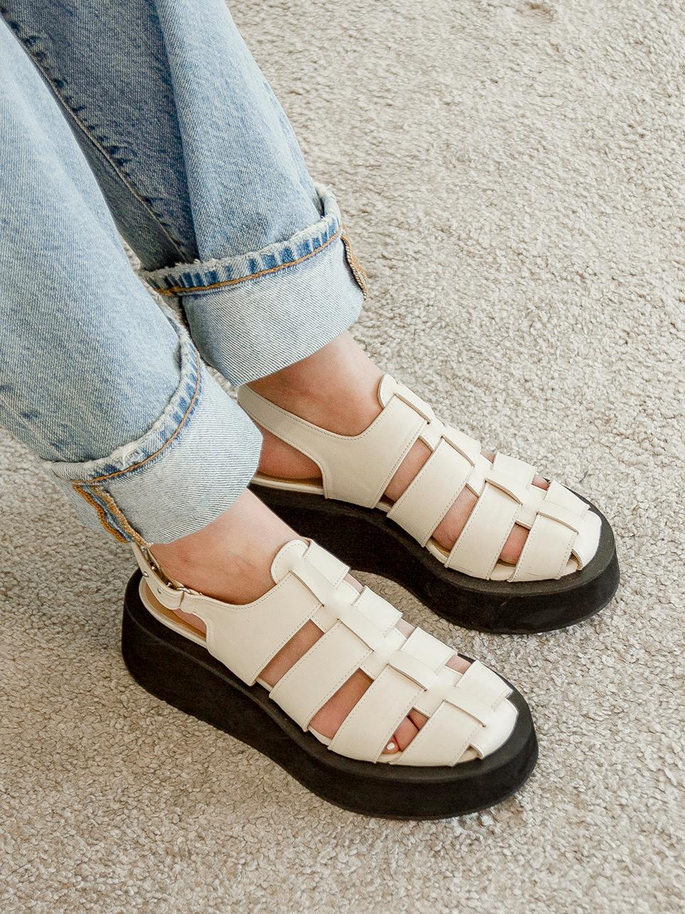 NONETHELESS Fisherman Platform Sandals beige