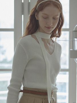 NONLOCAL V-Neck Tie Knit
