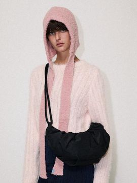 NONMUTE Halfmoon hobo bag Black
