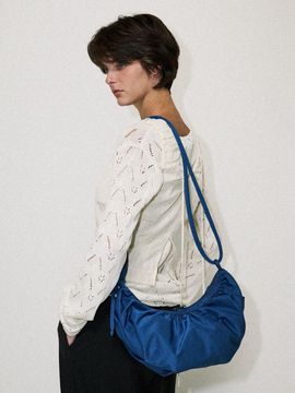 NONMUTE Halfmoon hobo bag Blue