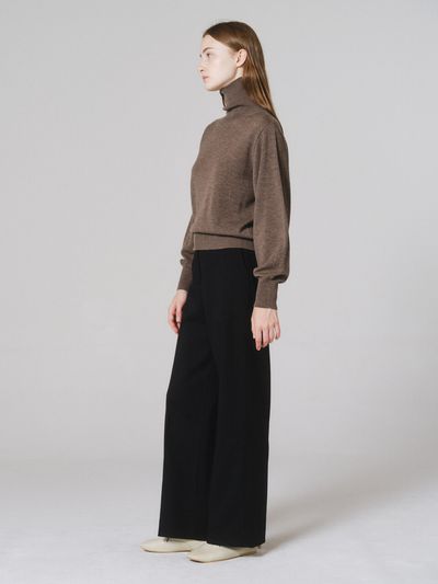 NONNIERE Fine wool turtleneck (Brown)