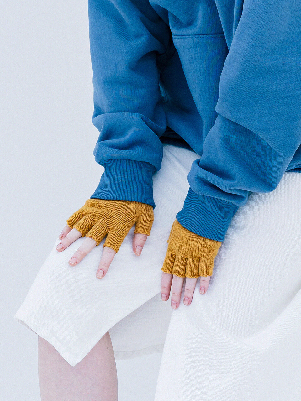 NORDIC ISLAND Fingerless Pop Gloves - Mustard