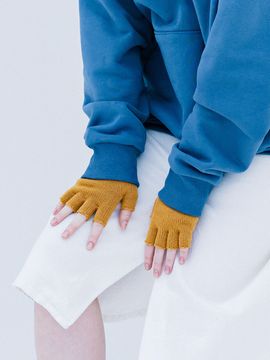 NORDIC ISLAND Fingerless Pop Gloves - Mustard