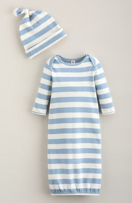Nordstrom Nordstrom Baby Layette Gown and Hat Set